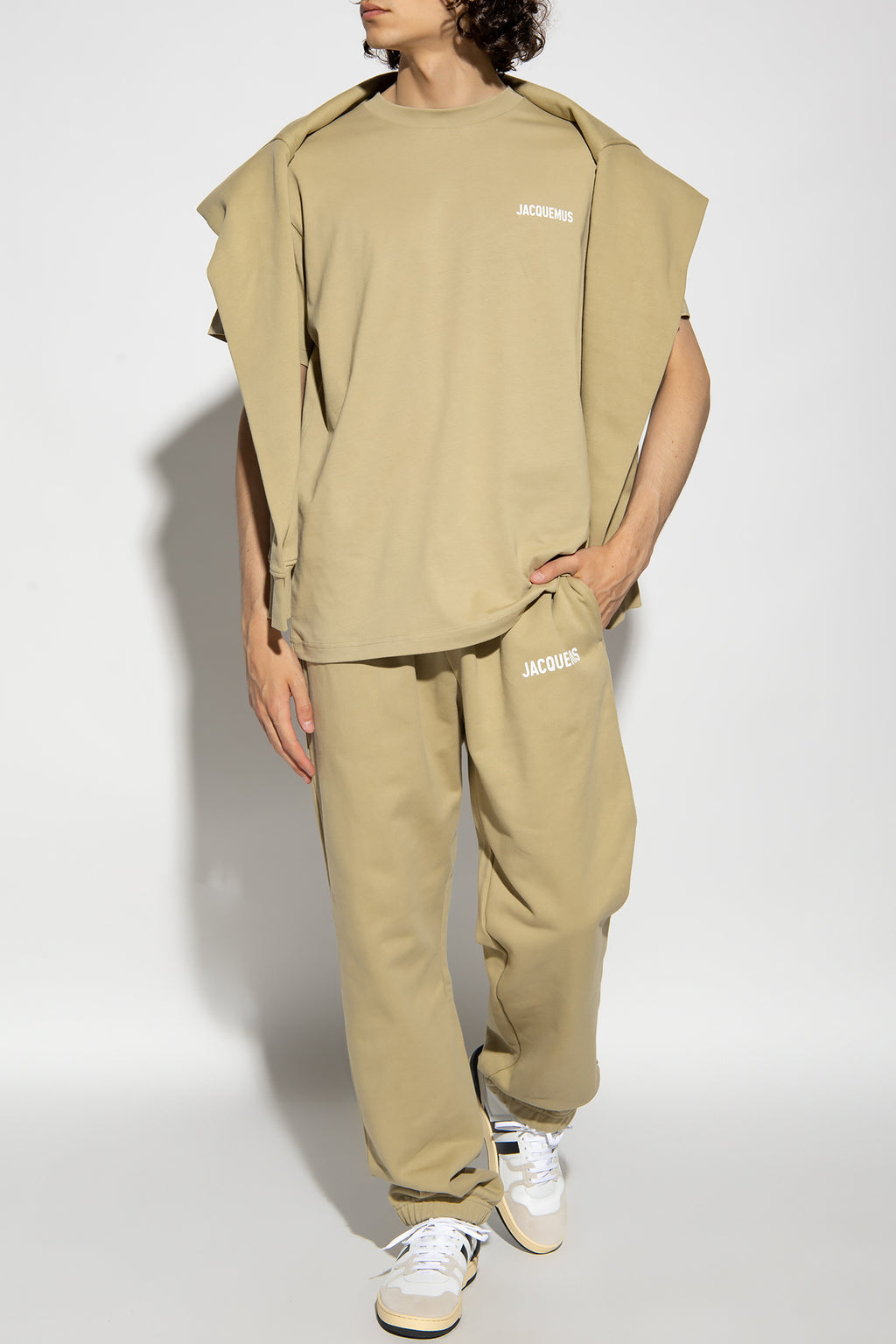 Jacquemus GREEN Sweatpants with logo 226JS081 2210-530