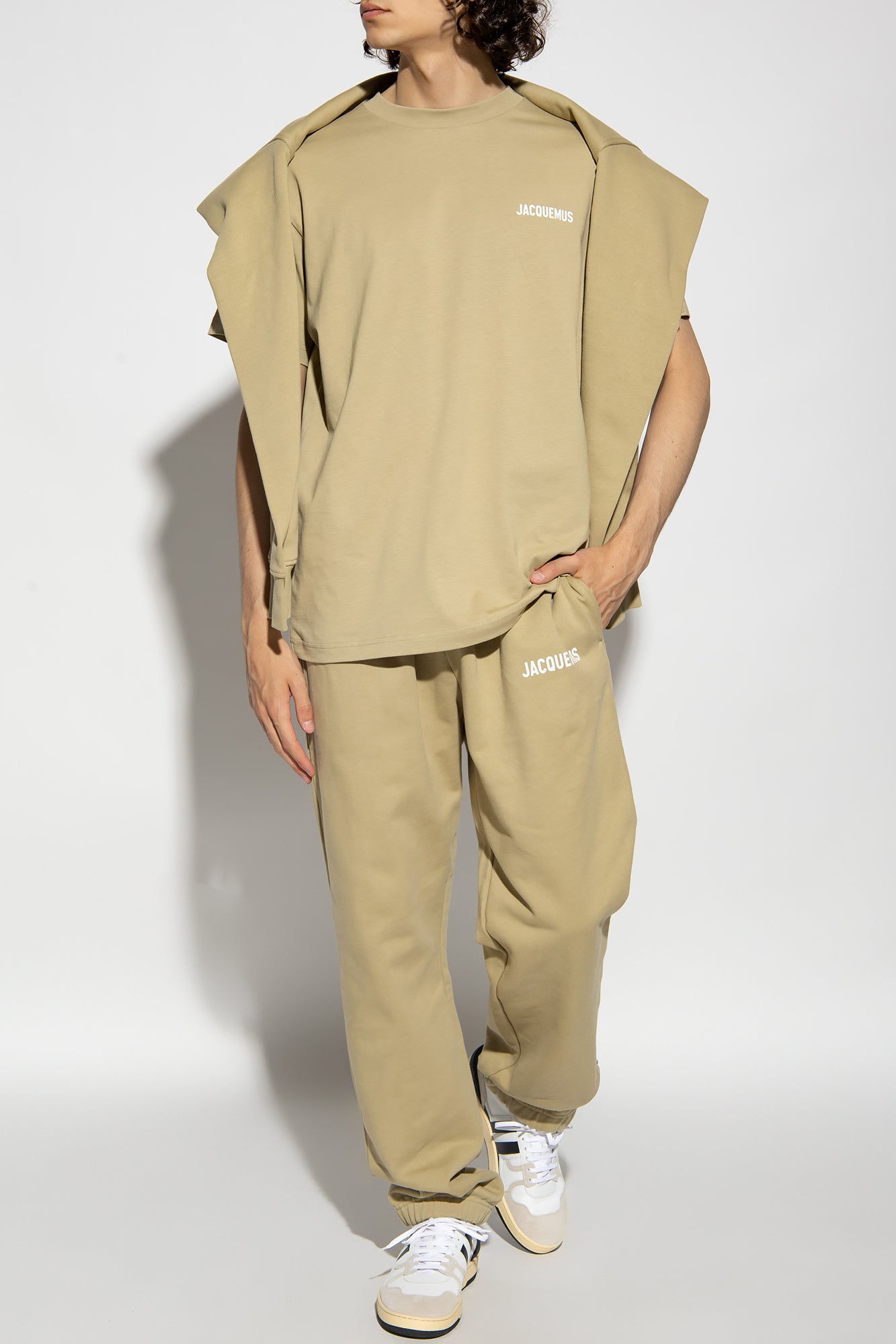 Jacquemus GREEN Sweatpants with logo 226JS081 2210-530