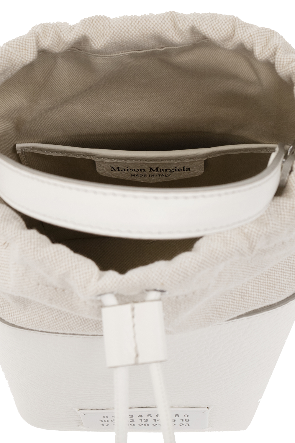 Maison Margiela WHITE ‘5AC Small' shoulder bag S61WG0035 P4348-H0157